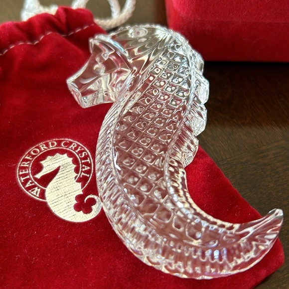 Waterford Crystal Seahorse - Picture 2 of 10